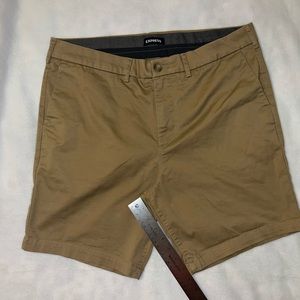 Express - Men's - 8" Hyper Stretch Chino Shorts